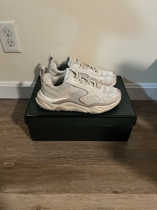 BRAND NEW Steve Madden Men's Trending Salvador Sneakers Size 7 - Picture 2 of 5